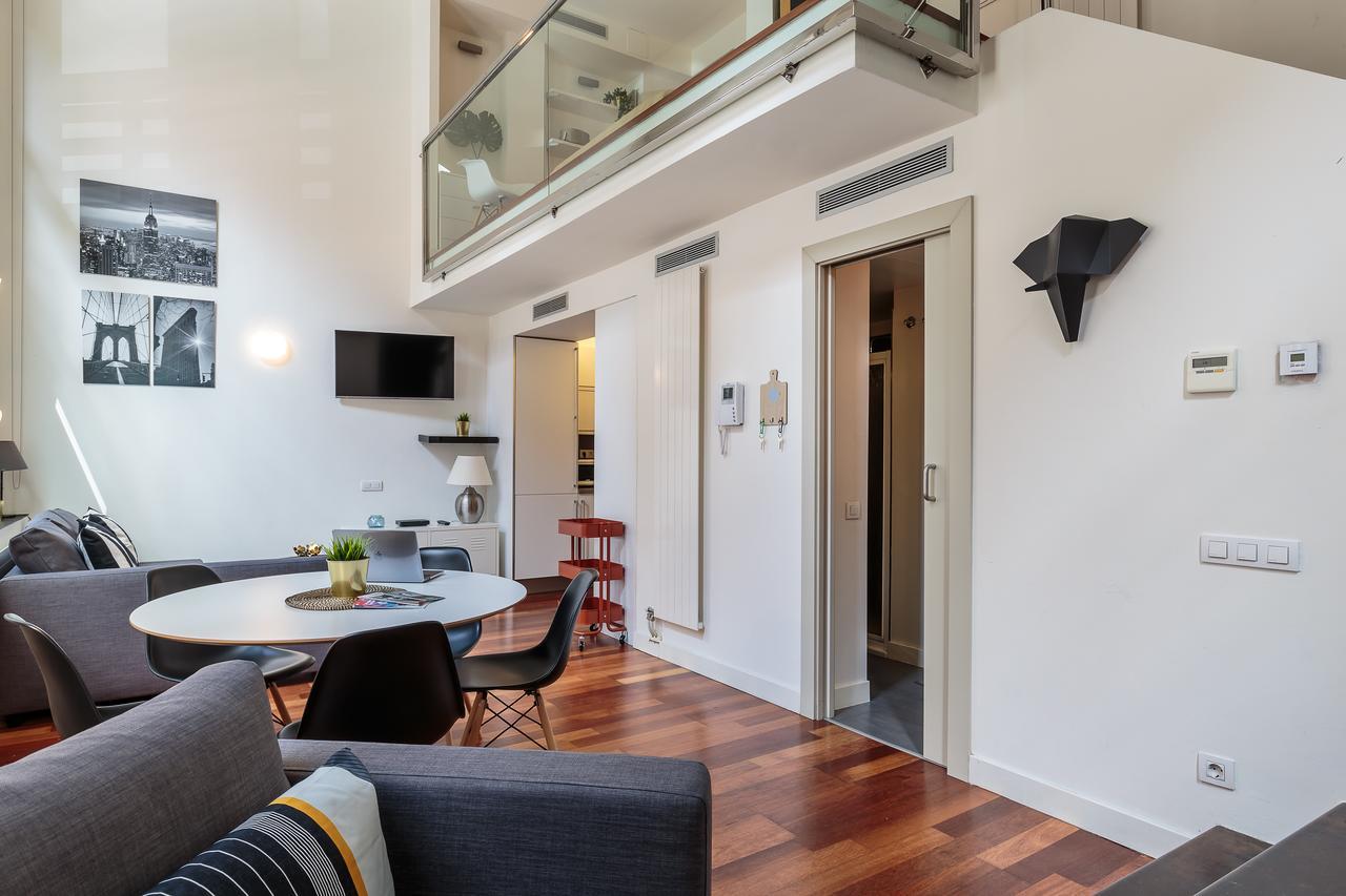 바르셀로나 Modern And Trendy Duplex Next To Paseo De Gracia 아파트 외부 사진